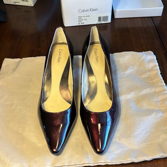 Calvin Klein “Diana” Pointed Toe Pumps (Burgundy Patent, 8.5M) - Picture 1 of 7